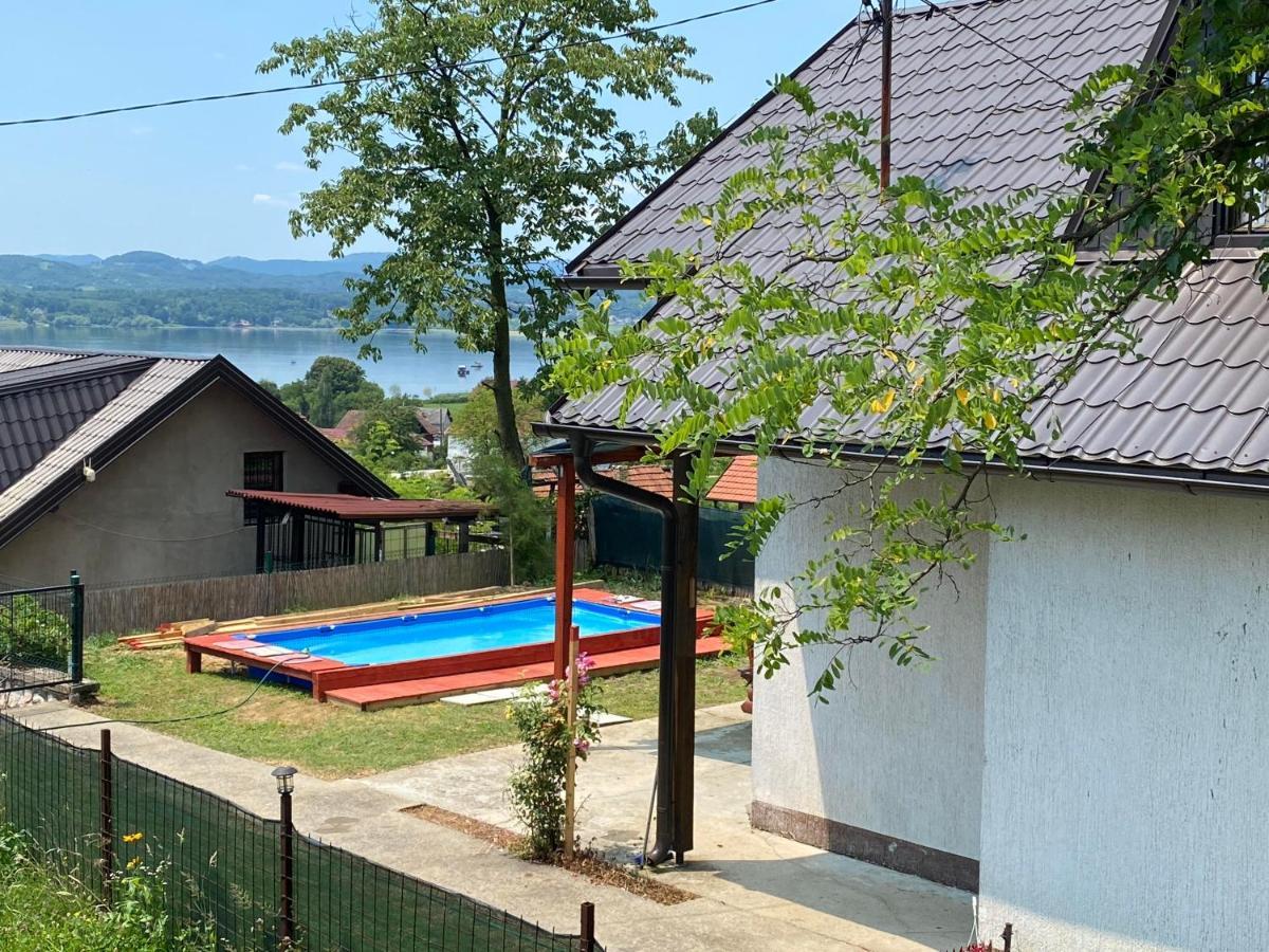 Asja Guest House Lukavac Εξωτερικό φωτογραφία
